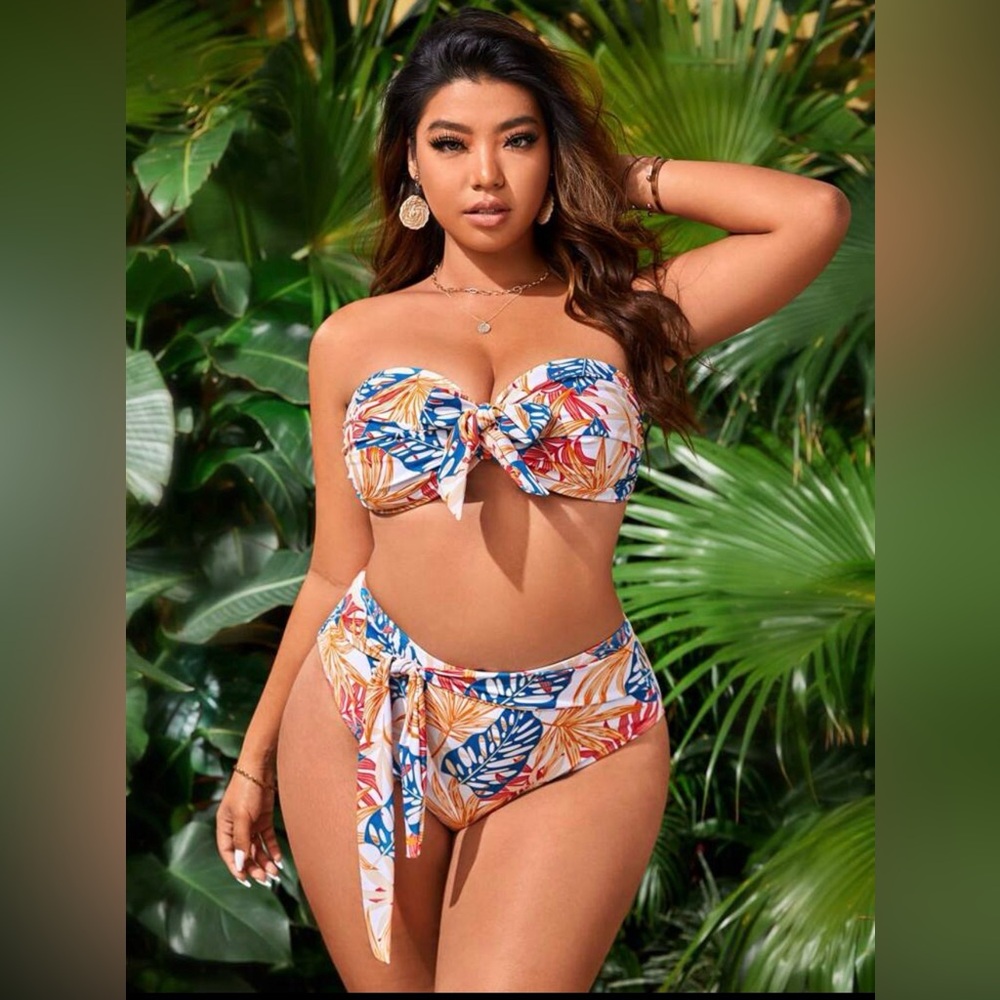 SHEIN Multicolor Leaf Print Bandeau Bikini Set